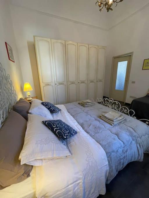 Residenza Lincoln Apartment Palermo Ngoại thất bức ảnh