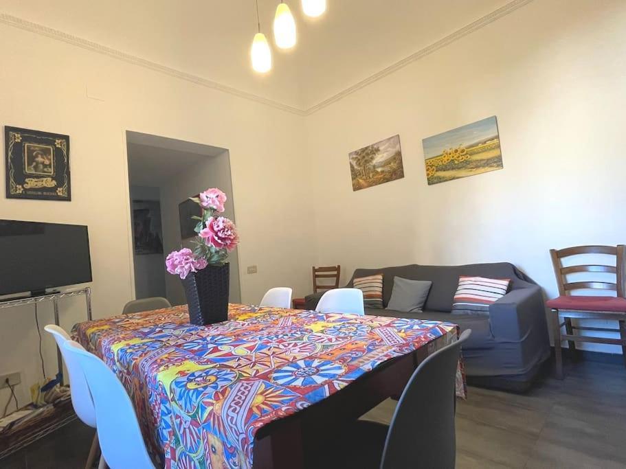Residenza Lincoln Apartment Palermo Ngoại thất bức ảnh